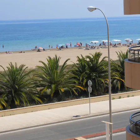 Vistamar 2-serviden 아파트